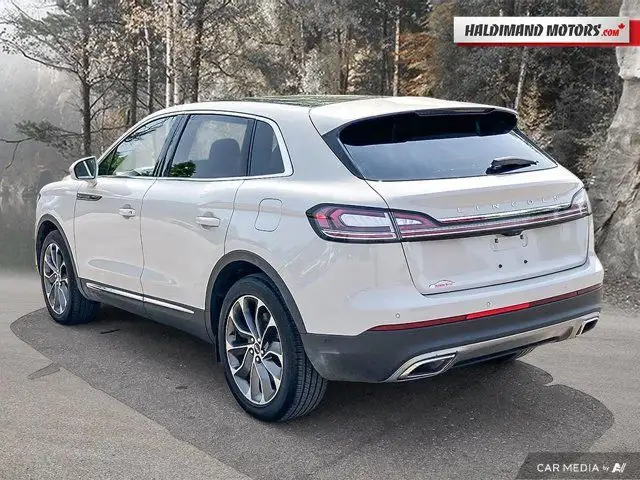 2022 Lincoln Nautilus Reserve in Cars & Trucks in Hamilton - Image 4