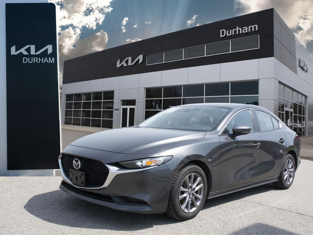 2021 MAZDA 3 PREFERRED in Cars & Trucks in Oshawa / Durham Region