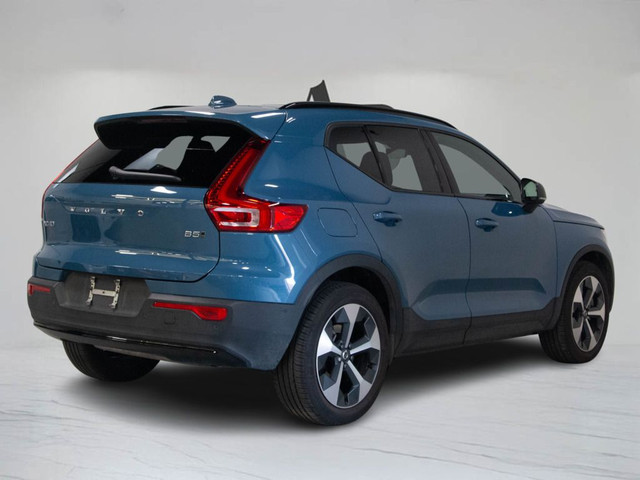 2023 Volvo XC40 ULTIMATE DARK THEME | HARMAN KARDON | PANO in Cars & Trucks in Mississauga / Peel Region - Image 4