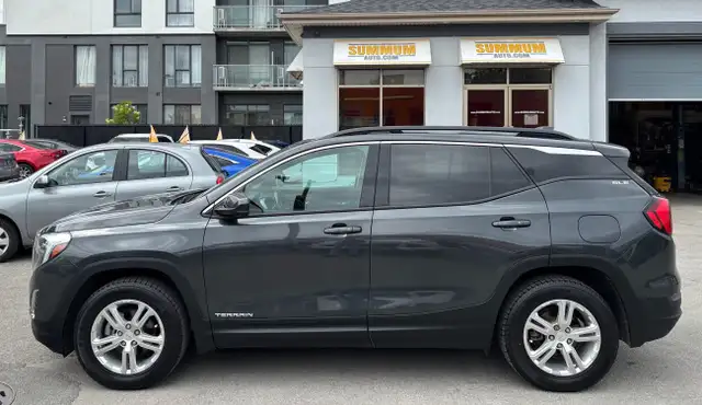 Gmc Terrain SLE AWD 2018 in Cars & Trucks in Laval / North Shore - Image 4