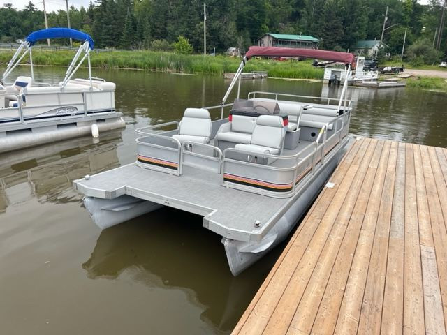 Sweetwater 190CC with a 2011 40HP Mercury Fourstroke in Powerboats & Motorboats in Sault Ste. Marie