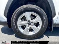 NO ACCIDENTS, APPLE CARPLAY, ANDROID AUTO, REAR-VIEW CAMERA, MOONROOF, HEATED SEATS, AWD, Black w/Fa... (image 9)