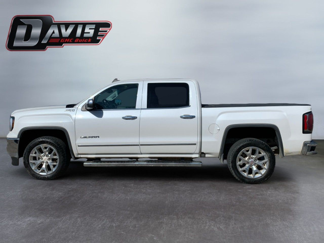 2017 GMC Sierra 1500 in Cars & Trucks in Medicine Hat - Image 2