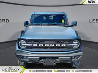 *Leather Seats, 360-Degree Camera, 18 Aluminum Wheels, Adaptive Cruise Control!* With cool retro-sty... (image 2)