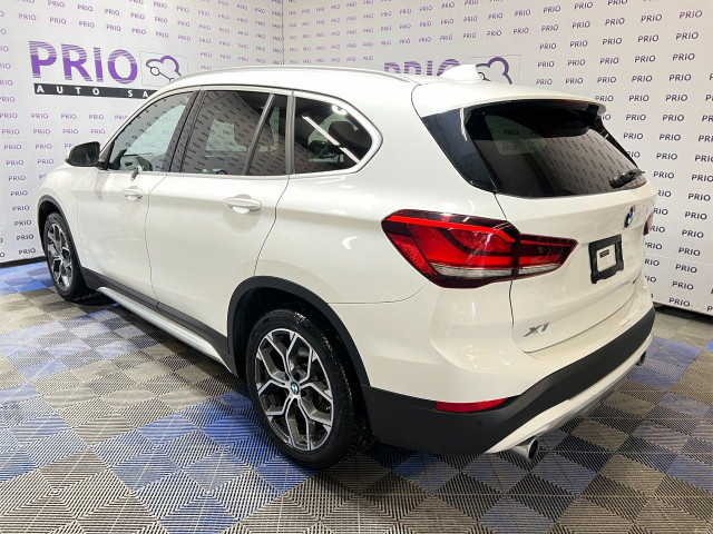 2021 BMW X1 in Cars & Trucks in Ottawa - Image 3