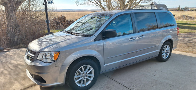 2015 Dodge Grand Caravan SXT in Cars & Trucks in Lethbridge