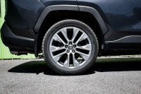 Sunroof, Heated Steering Wheel, Power Liftgate, Heated Seats, Aluminum Wheels, Apple CarPlay, Androi... (image 5)