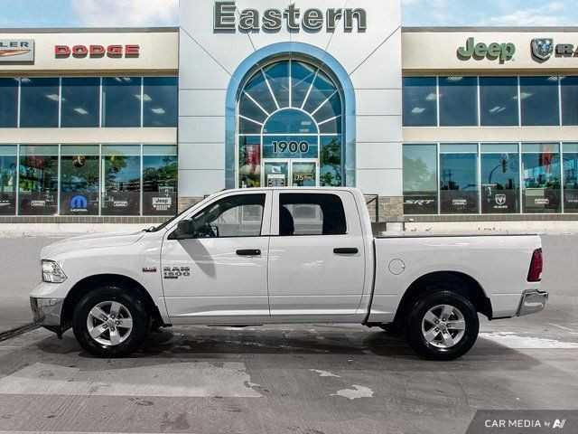 2023 Ram 1500 Classic SLT | 5.7L Hemi | Tow Package in Cars & Trucks in Winnipeg - Image 2