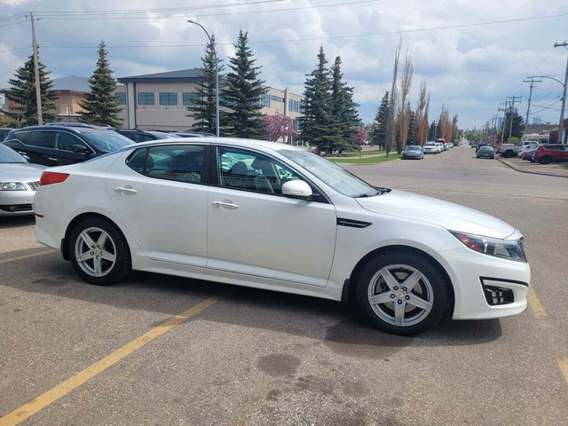 2015 Kia Optima 4dr Auto SX/NAVIGATION/BLUETOOTH/LEATHER SEATS in Cars & Trucks in Calgary - Image 4