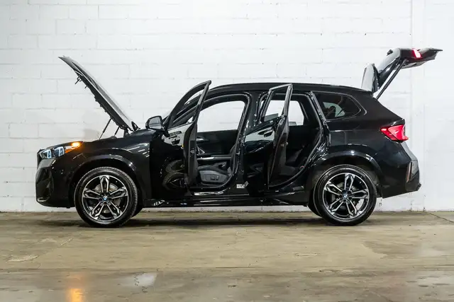 2023 BMW X1 xDrive28i | Premium Amélioré | M Sport in Cars & Trucks in City of Montréal - Image 6