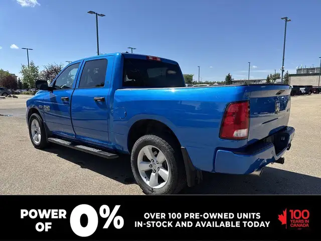 2023 Ram 1500 Classic Express dans Autos et camions dans Ville d’Edmonton - Image 9