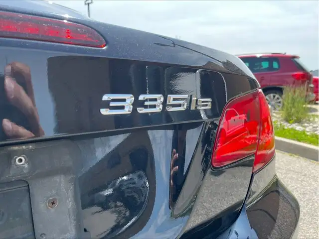 2011 BMW 3 Series Cabriolet 335is in Cars & Trucks in Mississauga / Peel Region - Image 15