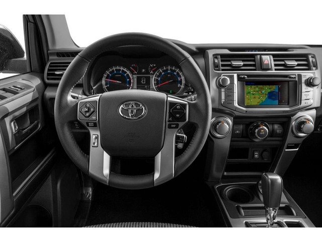 2015 Toyota 4Runner SR5 V6 INCOMING | LIMITED PKG | MOONROOF... in Cars & Trucks in City of Toronto - Image 4