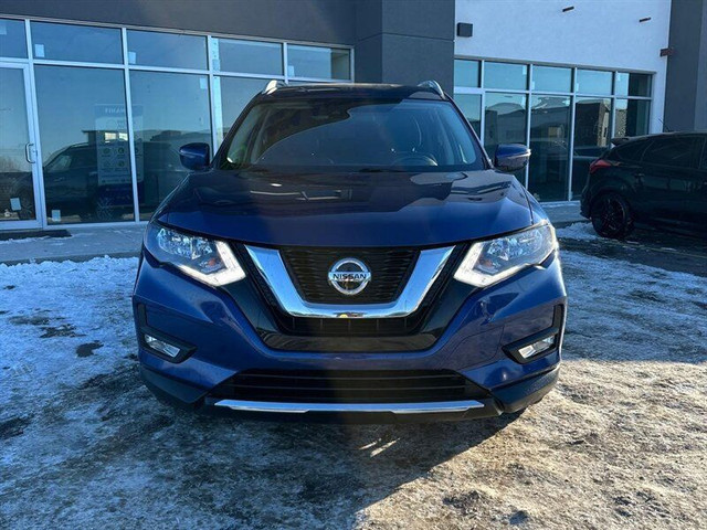 2019 Nissan Rogue SV in Cars & Trucks in St. Albert - Image 2