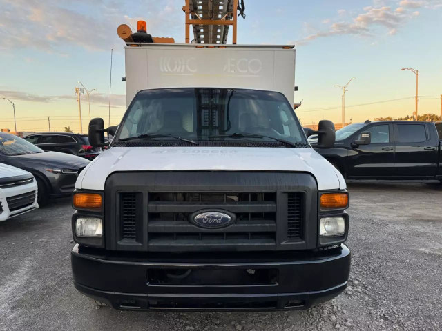 2010 FORD Econoline E450 NACELLE dans Autos et camions  à Laval/Rive Nord - Image 3