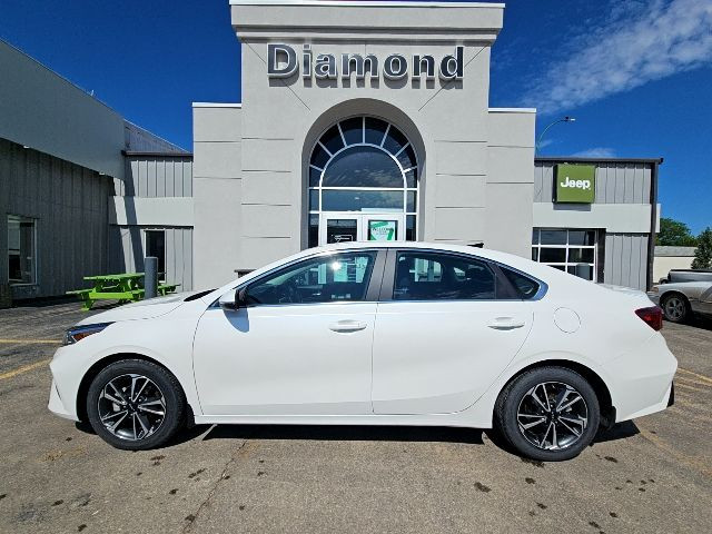 2023 KIA Forte GT-Line in Cars & Trucks in Prince Albert