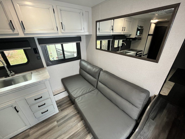 2022 HIGHLAND OPEN RANGE 26BH (FINANCING AVAILABLE) in Travel Trailers & Campers in Cambridge - Image 4