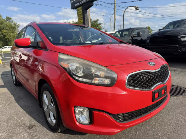 2015 KIA Rondo Ex dans Autos et camions  à Laval/Rive Nord