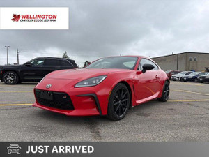 2022 Toyota GR 86 Premium | 6spd | Apple Carplay | Alcantara Seats |