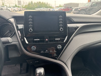 Discover the reliability and modern design of the 2022 Toyota Camry SE, now available at Blue Mounta... (image 9)