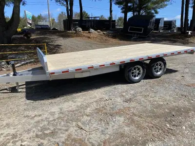All Aluminum Deck Over 102" x 16' , Tandem axle , 2×6 Main Frame, 2×2 Cross members, 16? O.C frame •...