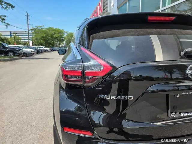 2023 Nissan Murano SV AWD | Leather | Power Lift Gate dans Autos et camions dans Ottawa - Image 16