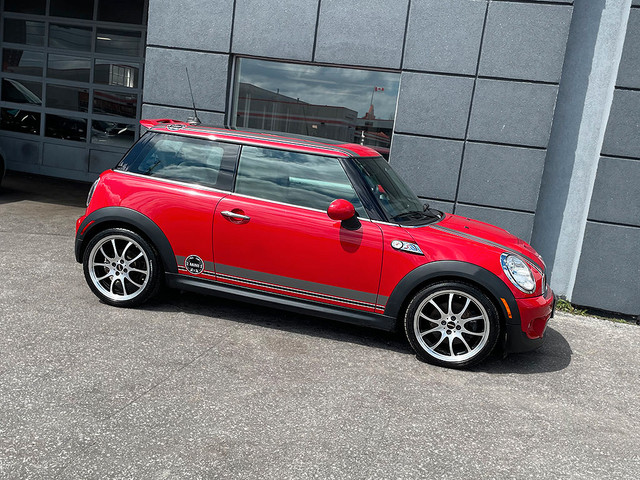 2011 MINI Cooper Hardtop S | PANOROOF | ALLOYS|  AUTOMATIC in Cars & Trucks in City of Toronto