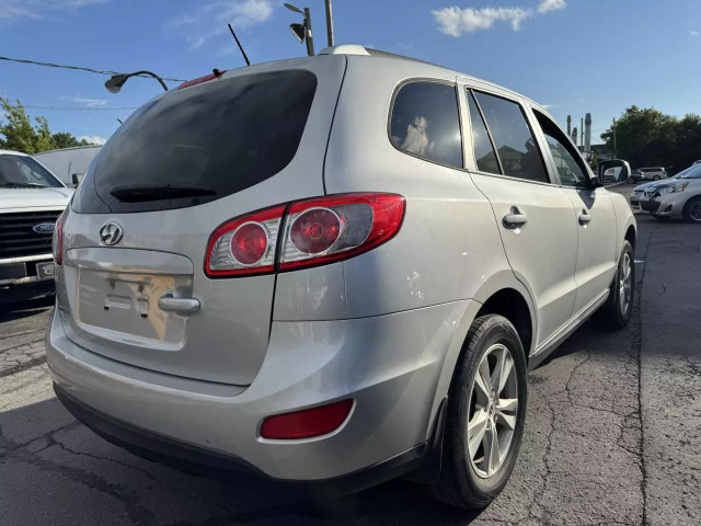 2012 HYUNDAI Santa Fe GLS 2.4 in Cars & Trucks in Laval / North Shore - Image 3