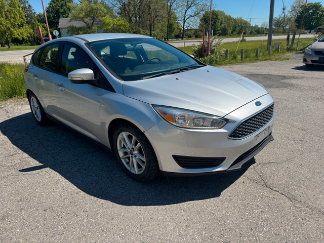 2016 Ford Focus SE in Cars & Trucks in London - Image 2