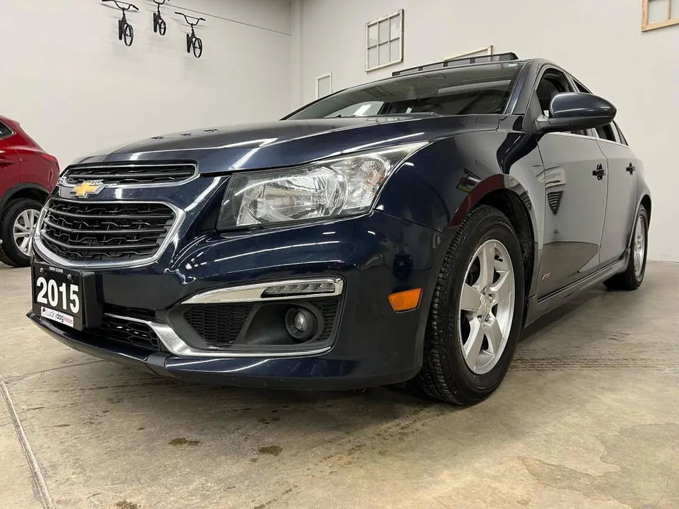 2015 Chevrolet Cruze 4dr Sdn 1LT RS