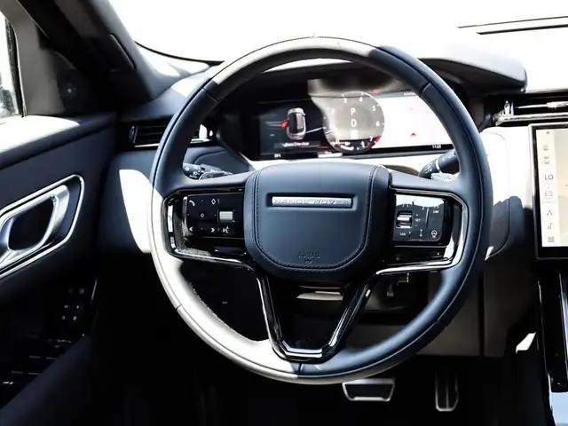 2024 Land Rover Range Rover Velar P250 Dynamic SE in Cars & Trucks in Oshawa / Durham Region - Image 16