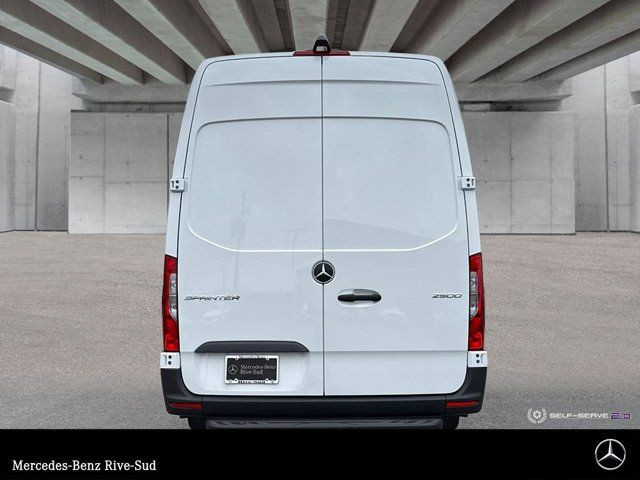 2025 Mercedes-Benz Sprinter 2500 170 Wheelbase High Roof RWD in Cars & Trucks in Longueuil / South Shore - Image 4