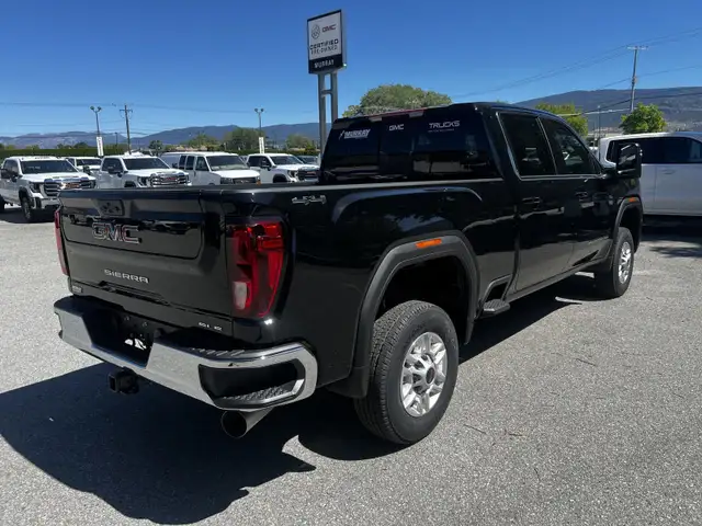 2024 GMC Sierra 2500HD SLE dans Autos et camions dans Penticton - Image 9
