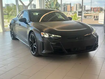 FULLY LOADED 5000$ WRAP MATTE BLACK massage seat and full leather RS red Stiching interior. Carbon r...