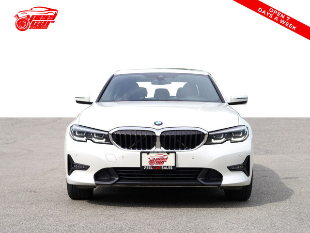 2021 BMW 3 Series 330i xDrive, Sunroof, AWD, Keyless Entry in Cars & Trucks in Mississauga / Peel Region - Image 2