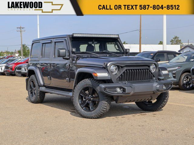 2020 Jeep Wrangler Unlimited Sahara Altitude 4x4 3.6L Auto in Cars & Trucks in Edmonton