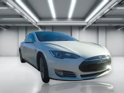 ONE OWNER vehicle, New motor, safety, warranty, FULL CHARGE GOES UP TO 325KM (SEE PHOTOS) Warranty o...