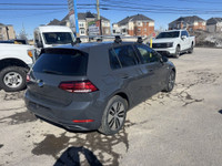 See Dealer Website for Details. 2018 Volkswagen e-Golf Comfortline (image 3)
