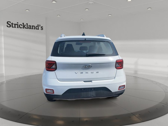 2022 HYUNDAI VENUE PREFERRED in Cars & Trucks in Stratford - Image 4