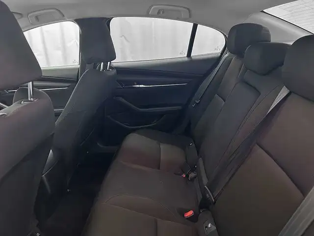 2019 Mazda Mazda3 GS - SIEGES CHAUFFANTS - VOLANT CHAUFFANT in Cars & Trucks in Québec City - Image 26