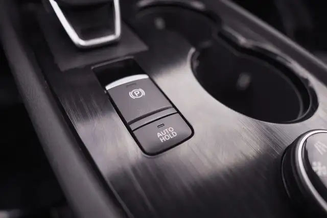 2021 Nissan Rogue SV AWD, Panoramic roof, Electric Seats, Apple  in Cars & Trucks in Mississauga / Peel Region - Image 30