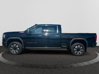 This 2025 GMC Sierra 3500HD in Onyx Black is equipped with 4WD and Turbocharged Diesel V8 6.6L/ engi... (image 1)