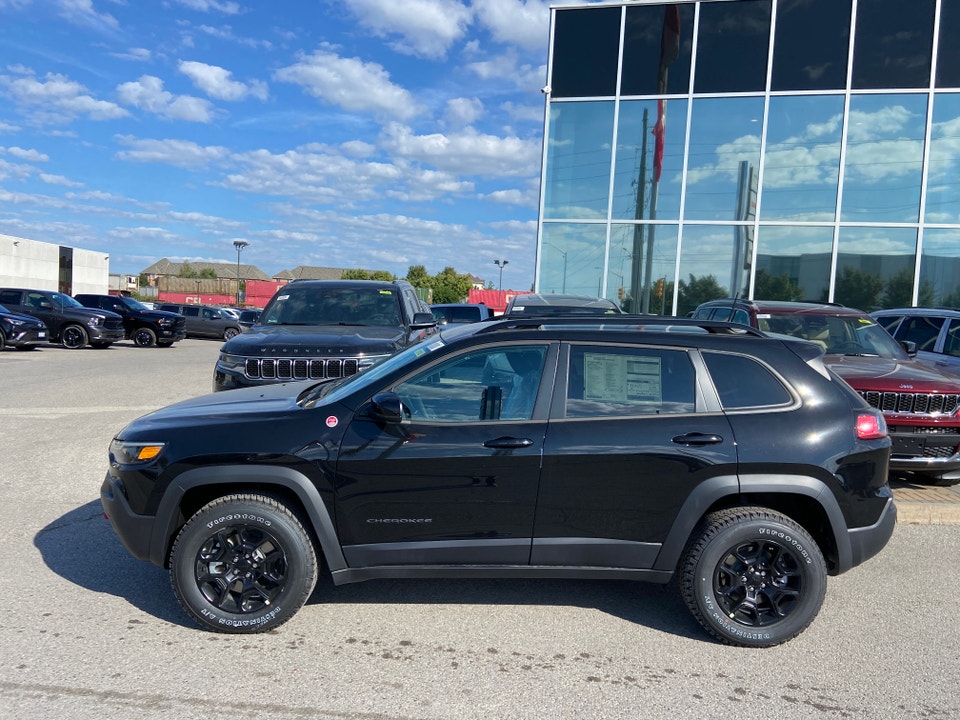 2022 Jeep Cherokee TRAILHAWK