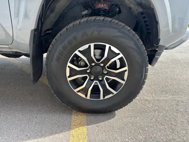 2021 Toyota TACOMA SR5 4x4 Double Cab Super in Cars & Trucks in Calgary - Image 36