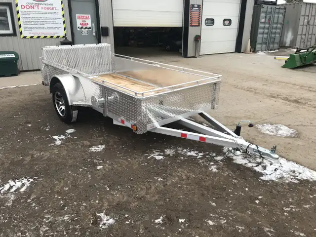 2023 ACTION SERIES 5 X 10 UTILITY TRAILER WITH BI-FOLD GATE! in Cargo & Utility Trailers in London - Image 3