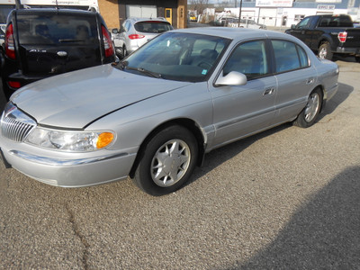 1998 Lincoln Continental V8 LOW KLMS AS-IS DEAL