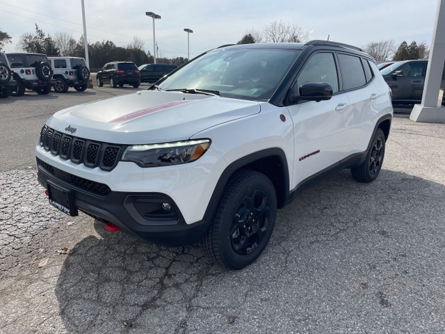 2023 Jeep Compass TRAILHAWK ELITE Powerful Turbo SUV with Gloss  in Cars & Trucks in Sarnia - Image 3
