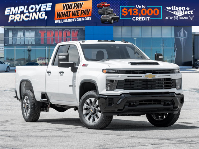 2025 Chevrolet SILVERADO 2500HD Custom- Dbl Cab | Tonneau Cover  in Cars & Trucks in Markham / York Region