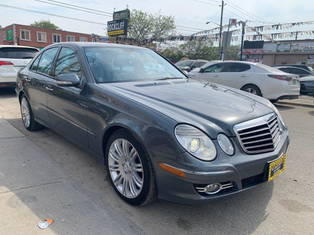 2007 Mercedes-Benz E-Class 3.5L in Cars & Trucks in City of Toronto - Image 3