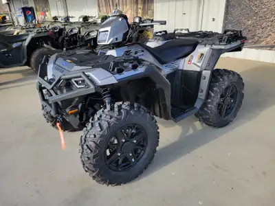 Engine Type: Parallel Twin Displacement: 58.1 cu. in. (952 cc) Bore x Stroke: Bore: 3.56 in. (90.5 m...